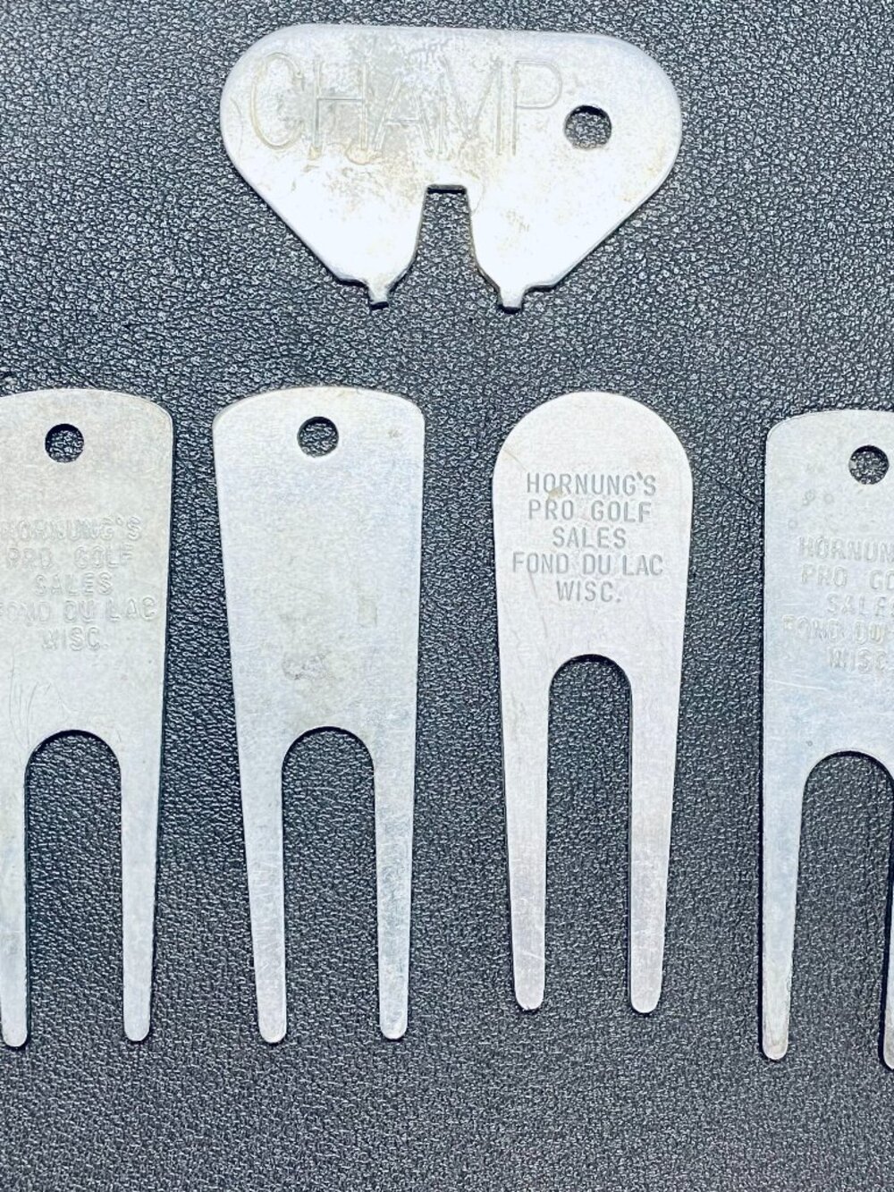 VNTG Lot of 5 Golf Divot Repair/Shoe Spike Wrench Tools, Champ/Hornungs Adv